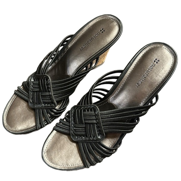 Women’s Naturalizer Black Slip On 2” Wedge Sandals - Size 8.5M - NWOT - Picture 5 of 8